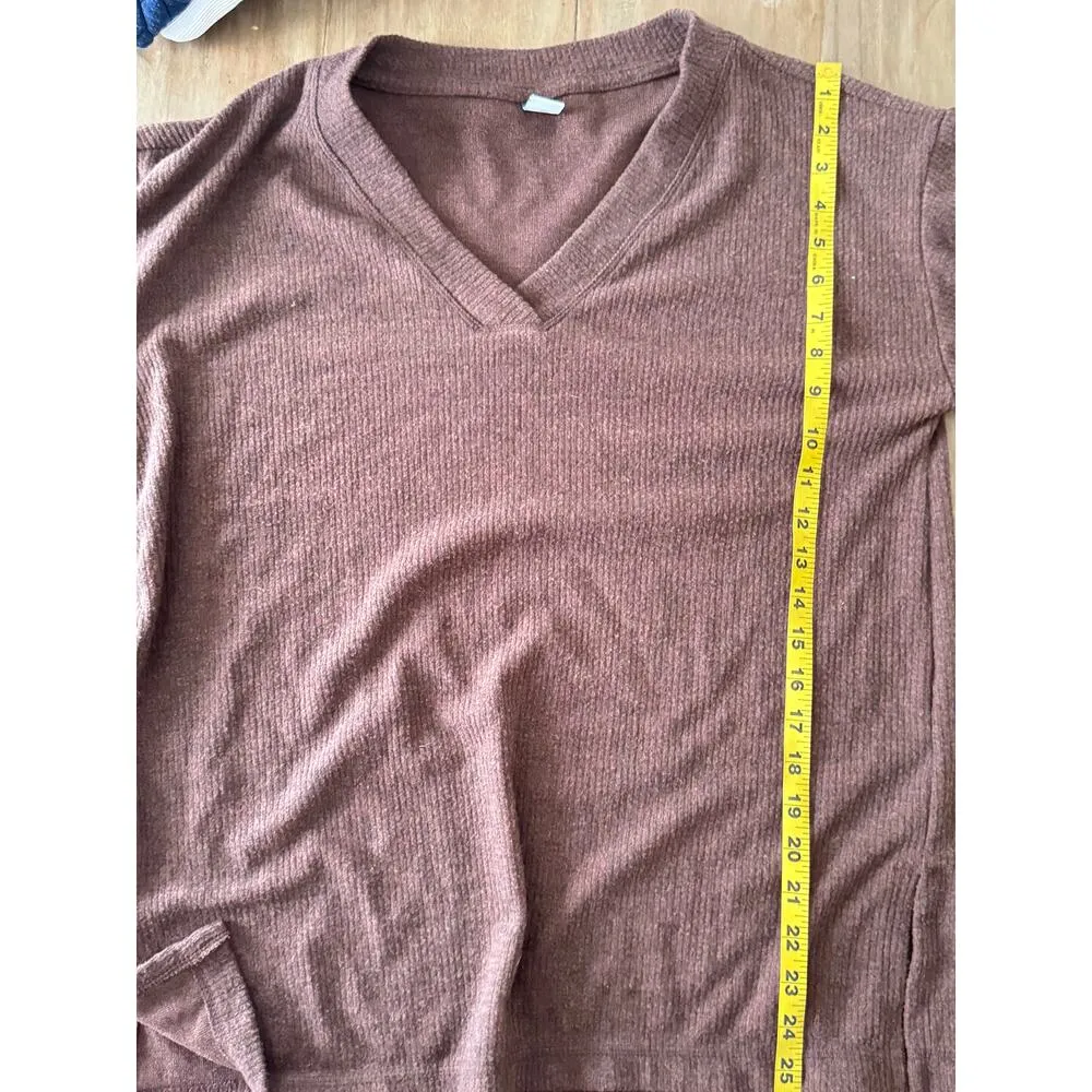 Old Navy Brown Plush Tee Long Sleeve V-Neck Top Small Soft Cozy Fall Basic - Image 4