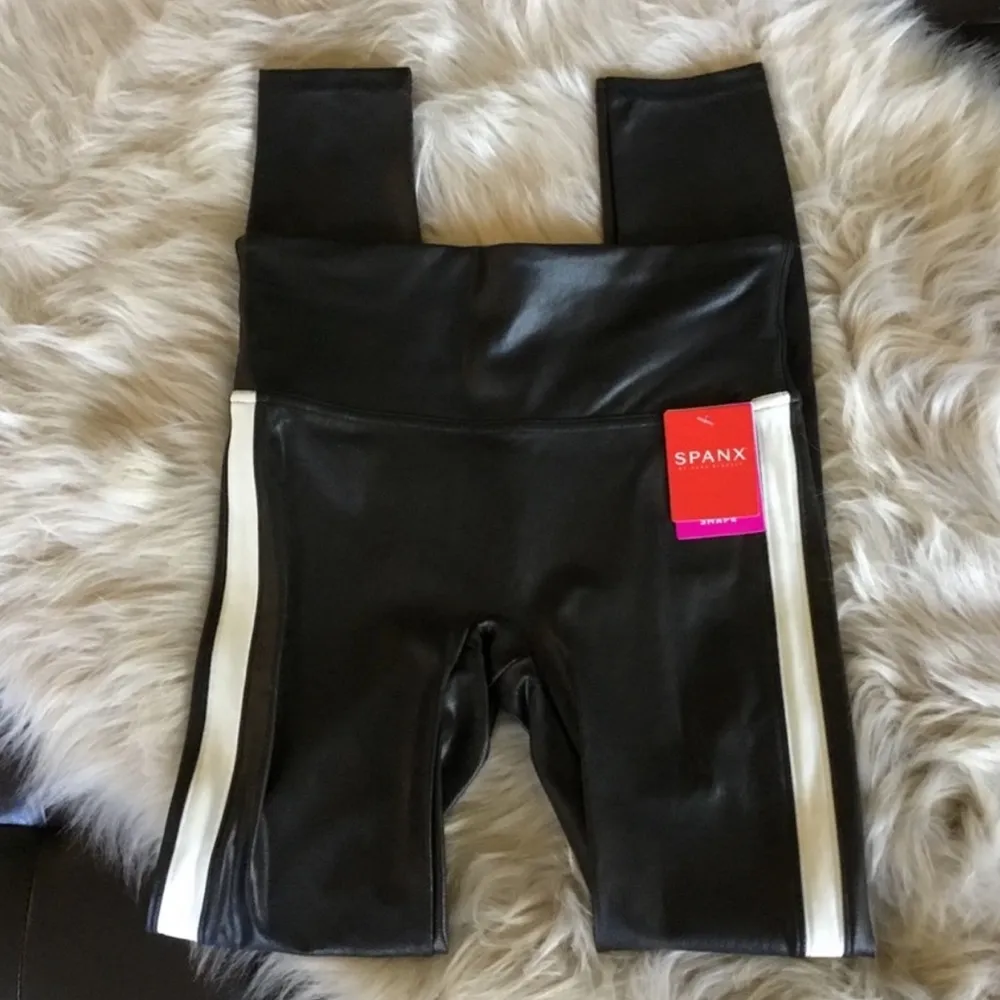 Spanx Faux Leather Side Stripe Legging Small NWT - Image 5