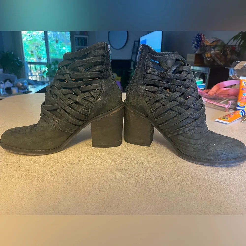 FREE PEOPLE CARRERA WOVEN ANKLE BOOTS - Image 2