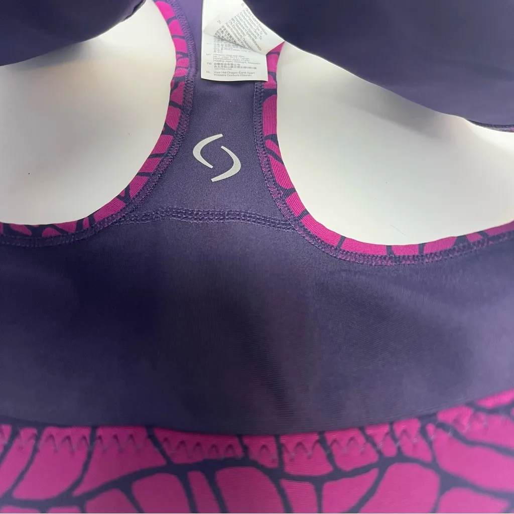 Moving Comfort Switch it up Racer sports bra in Currant Woven size S Small NWT - Image 4