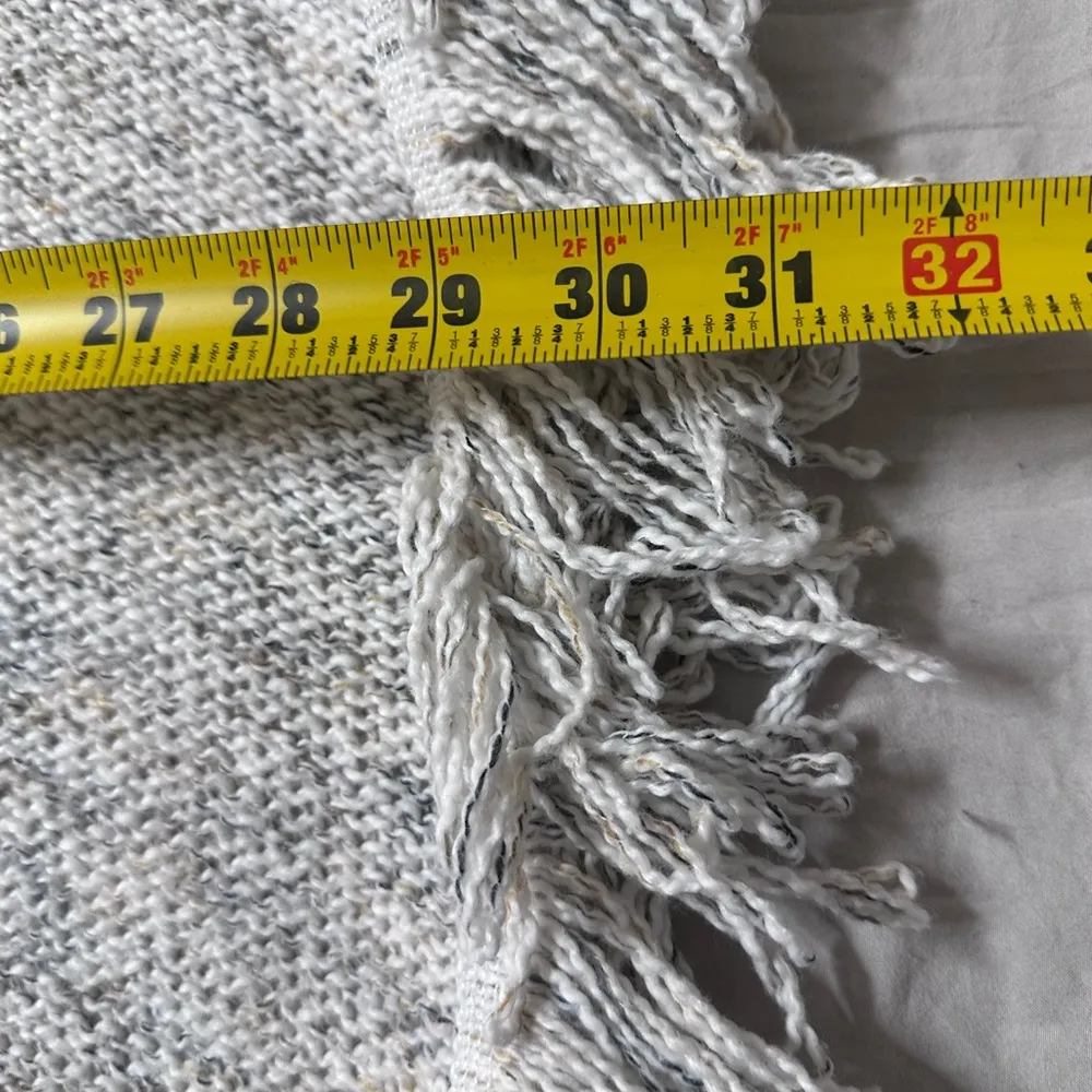 Lane Bryant Chunky Knit Cowl Neck Fringed Poncho Sweater size 14/20; XL - Image 6