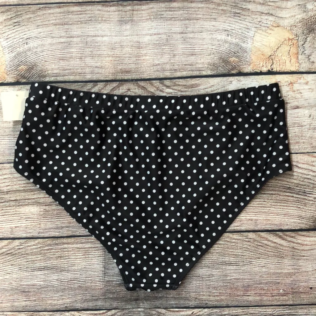 Black & white polka dot sz large bathing suit bottom - Image 2