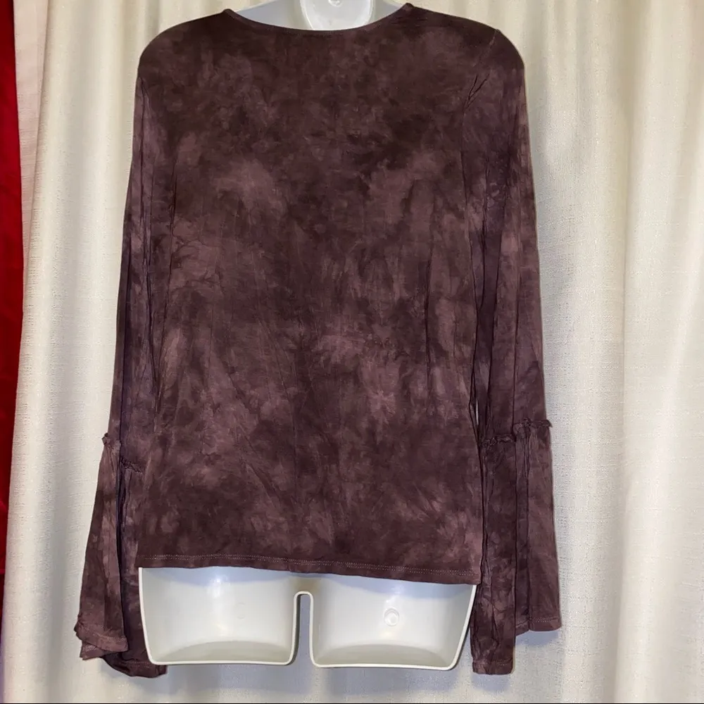 American eagle outfitters Burgundy tie-dye bell sleeve  top size Large - Image 11
