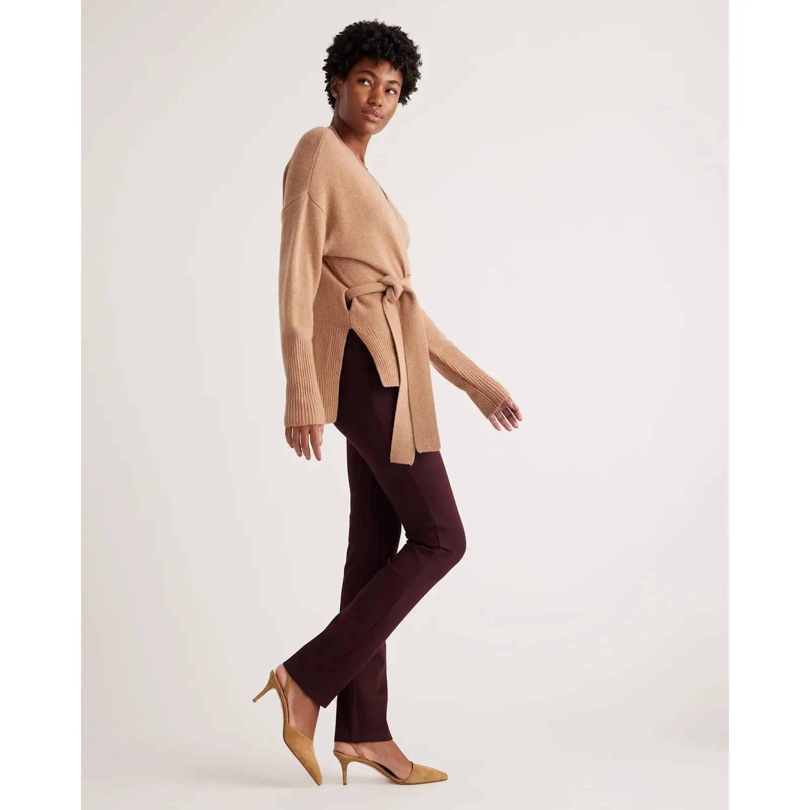 Quince Ultra-Stretch Ponte Straight Leg Pants Women's Size M Burgundy Pull on - Image 12