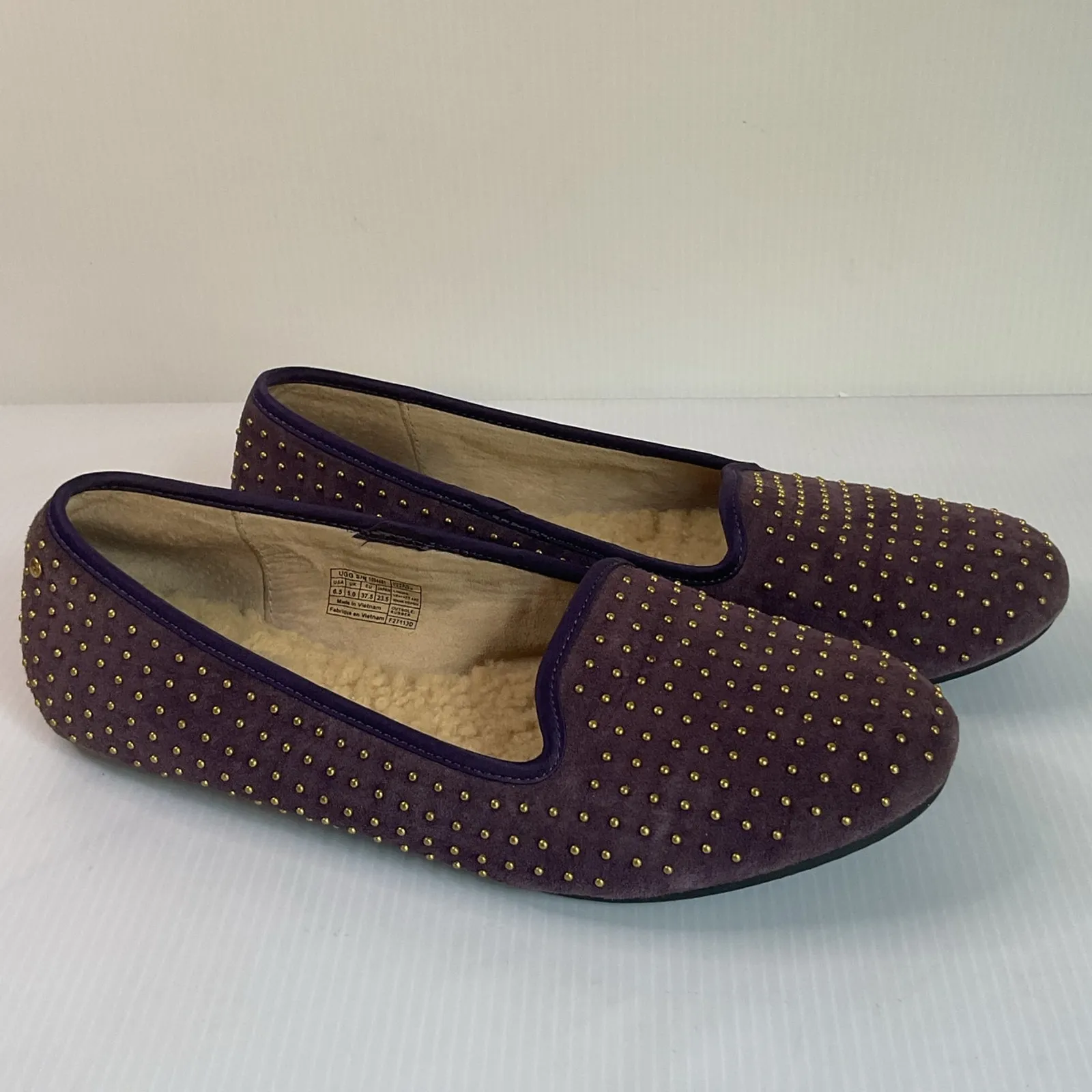 UGG Australia Purple Suede Studded Sheepskin Flats Women’s 6.5 Slip On Loafers - Image 4