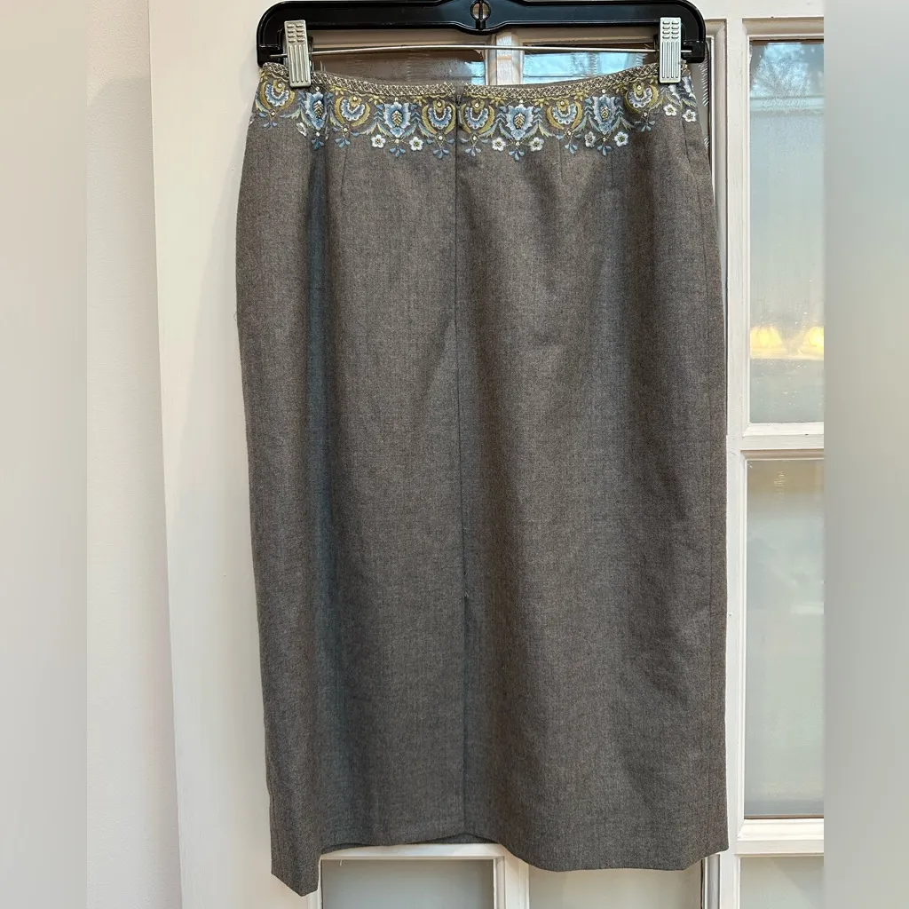 Vintage Carlisle 100% Wool Gray Pencil Skirt Floral Embroidery Beaded Size 2 XS - Image 5