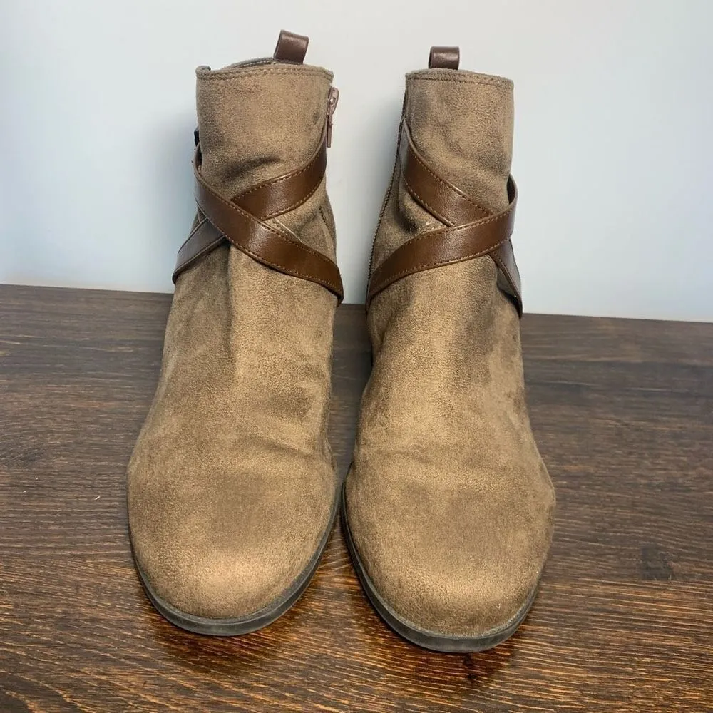 LifeStride Women's Suede Jamie Ankle Boots Brown Size 10M - Image 4