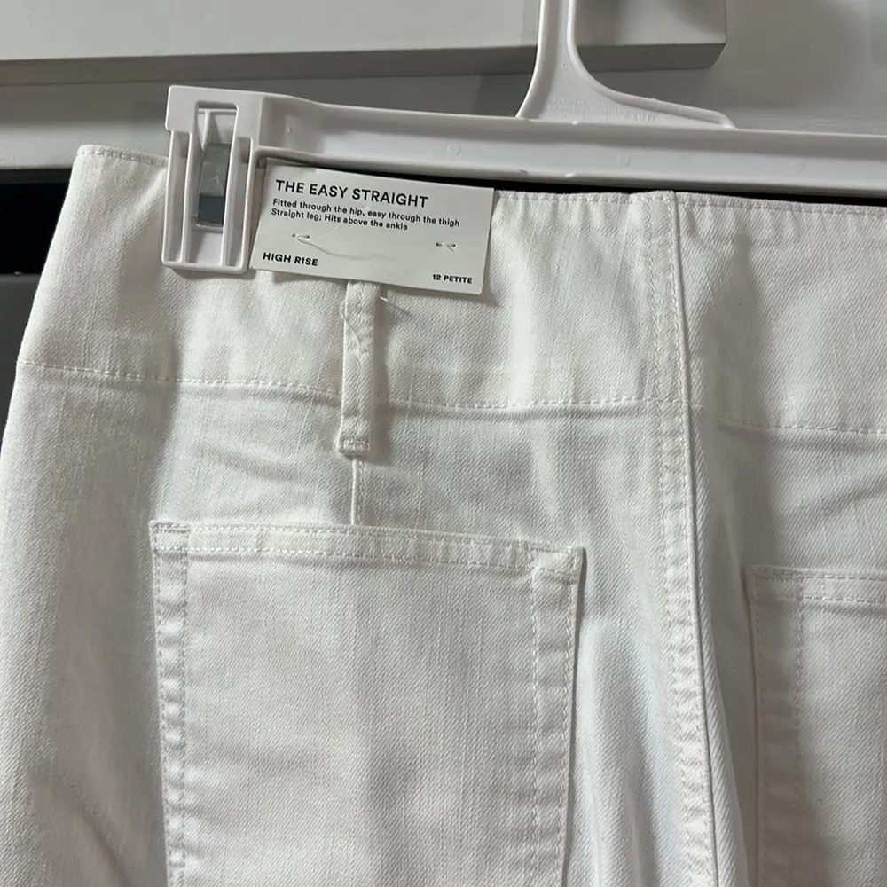 Ann Taylor the easy straight white jeans - Image 4