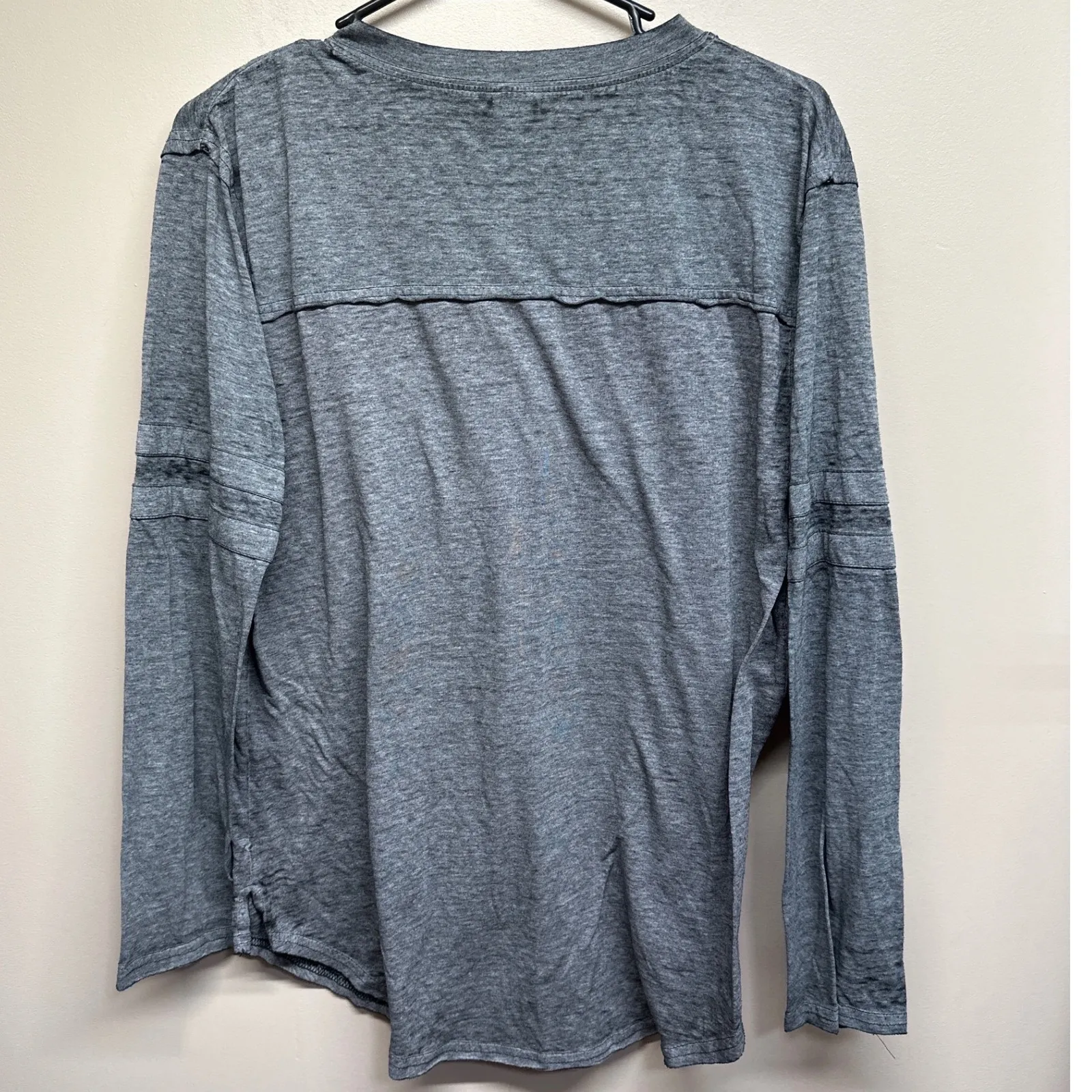 Cincinnati Bengals Women V Neck Long Sleeve Gray Graphic T Shirt Size L Size L - Image 4