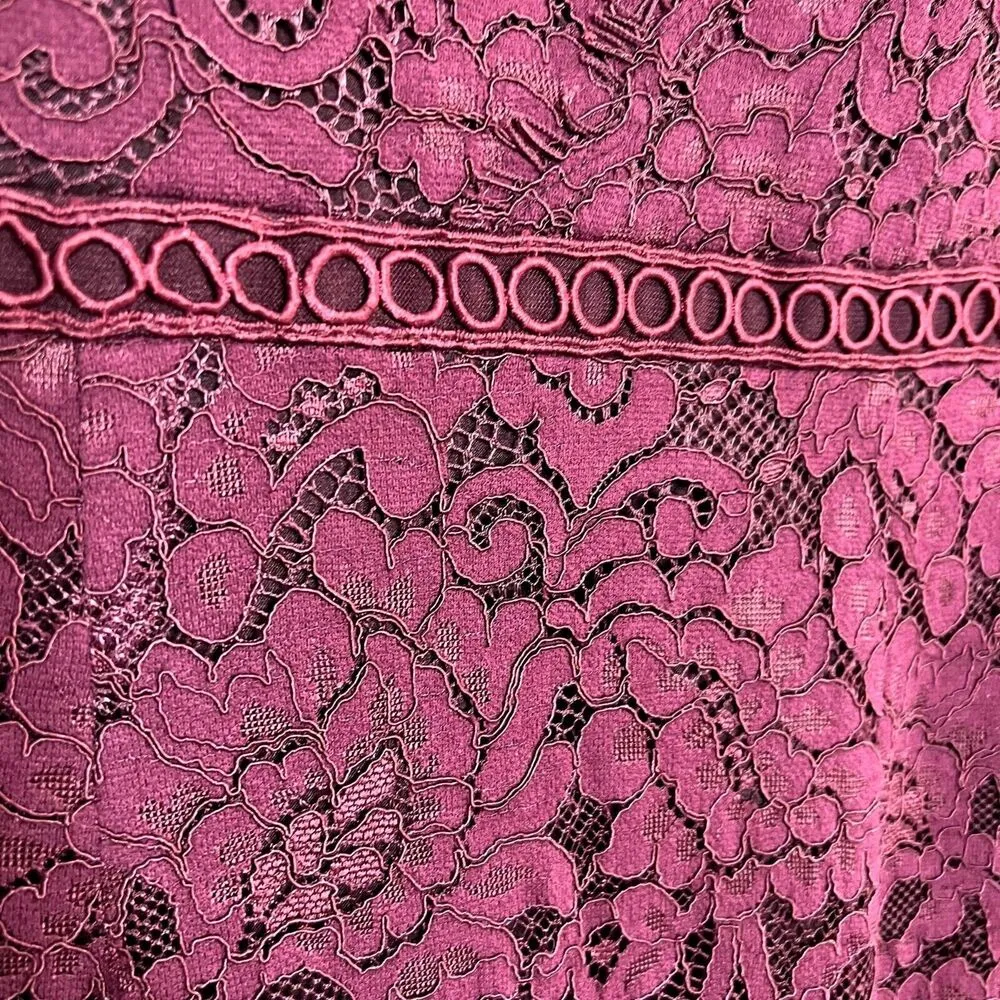 JS Collections Lace Mermaid Dress - Image 8