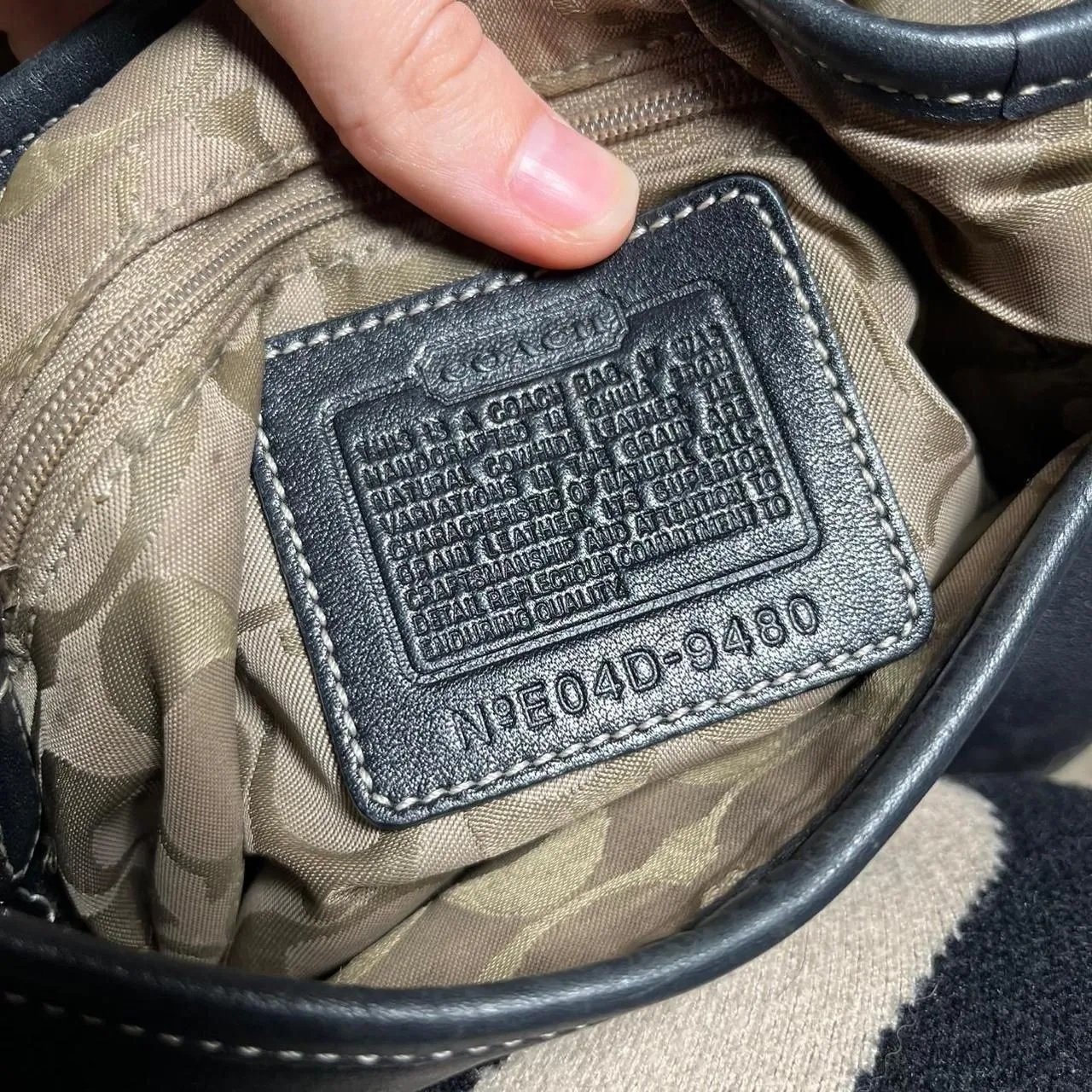 Coach Soho Flap Hobo Black Leather Shoulder Bag Purse Crossbody Slim - Image 3