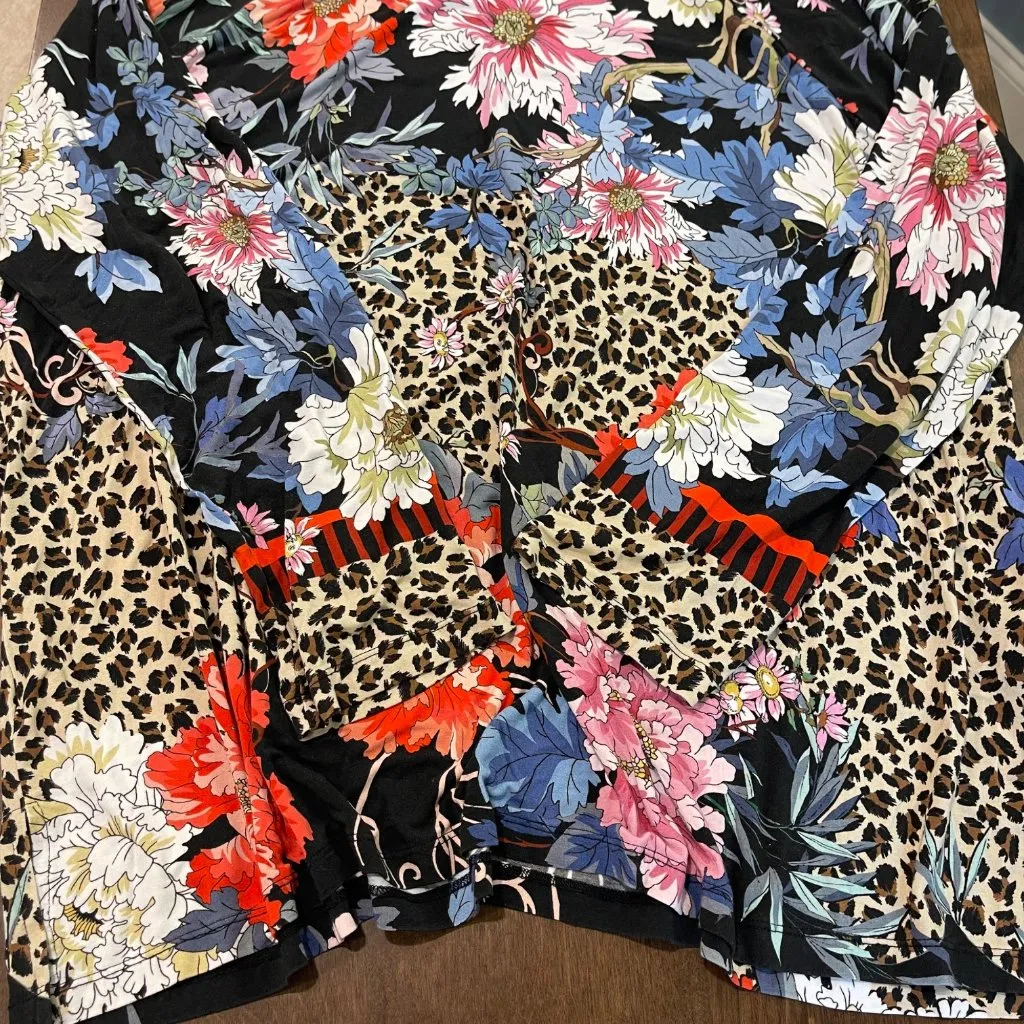 Johnny Was Ontari Top Women's Plus Size‎ 2X Slim Raglan Sleeve T-Shirt Leopard - Image 8