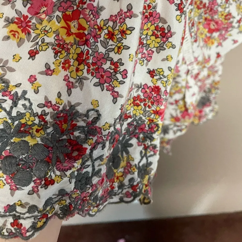 Floral Embroidered Dress - Image 7