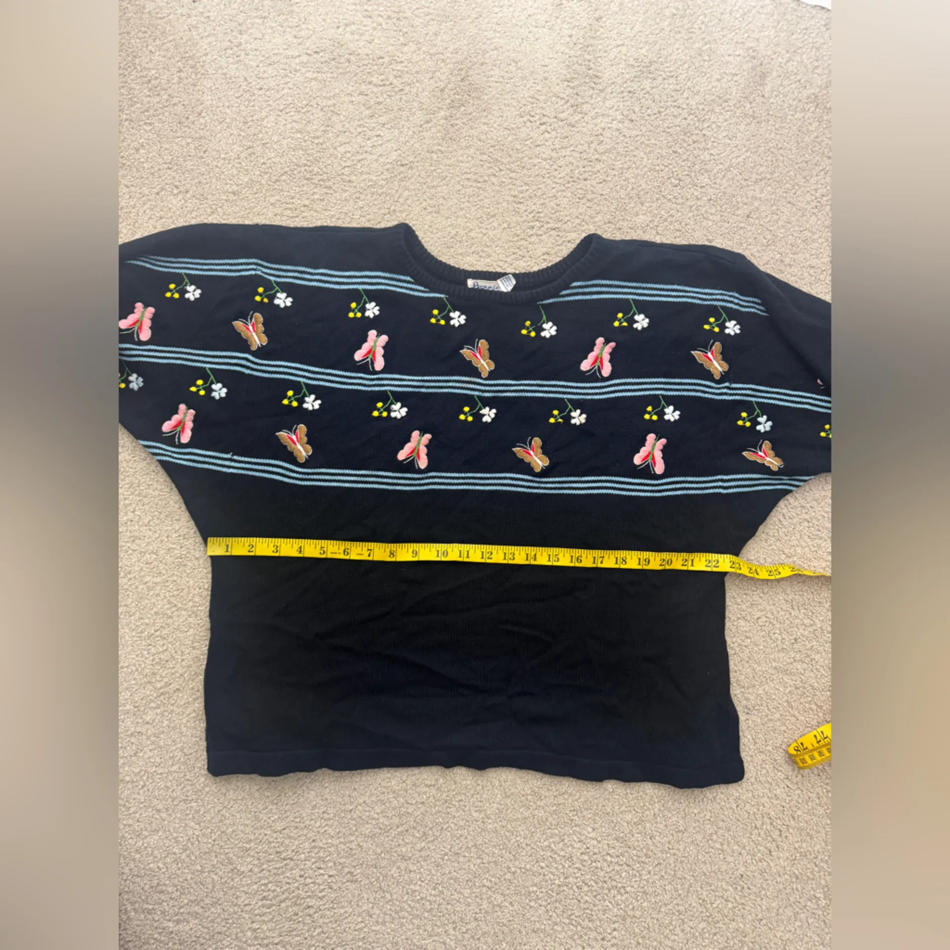 Bonnie Lee Vintage Sweater with Butterfly and Floral Embroidery Blue Size undefined - Image 7