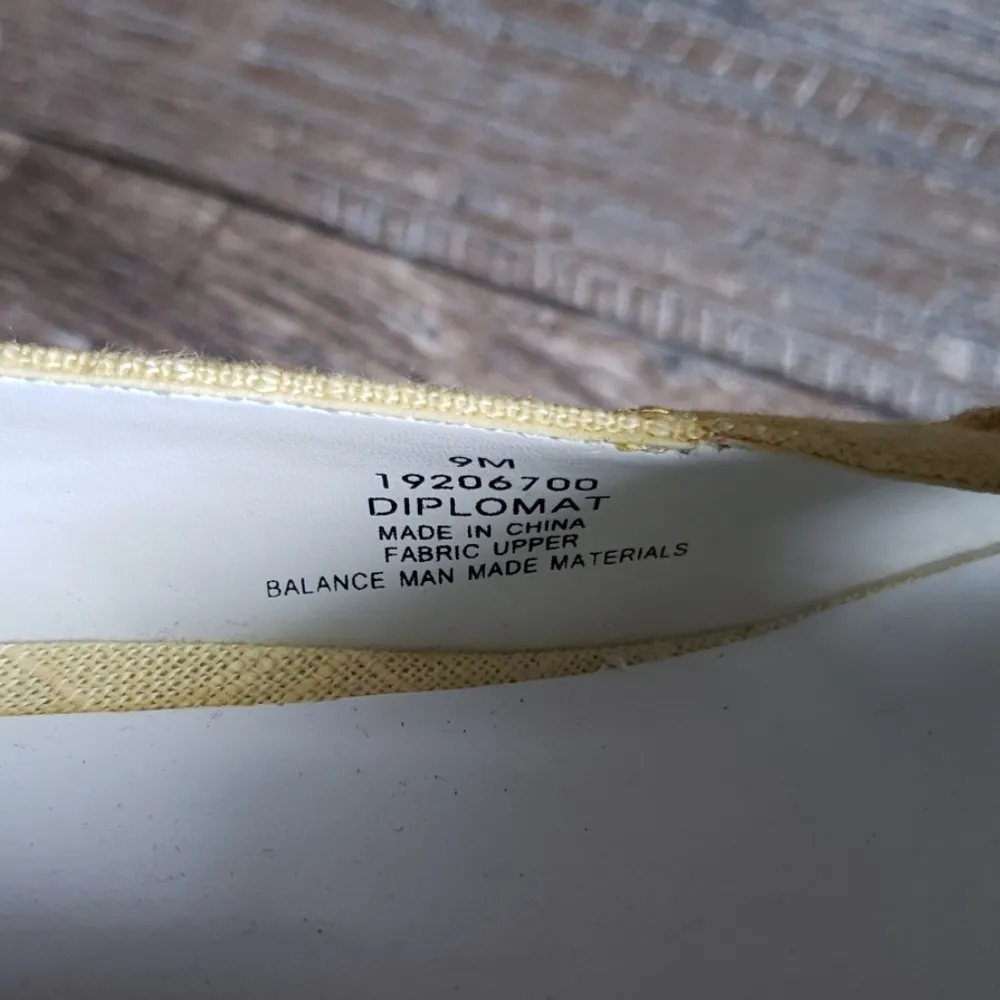 Etienne Aigner  wedges size 9 - Image 6