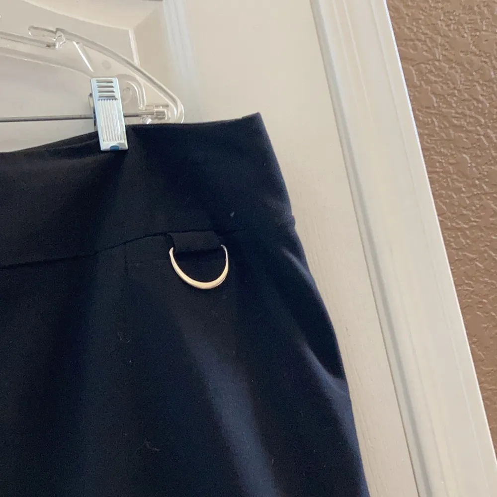 FINAL MARKDOWN Ladies’ dressbarn Skirt (18) - Image 2