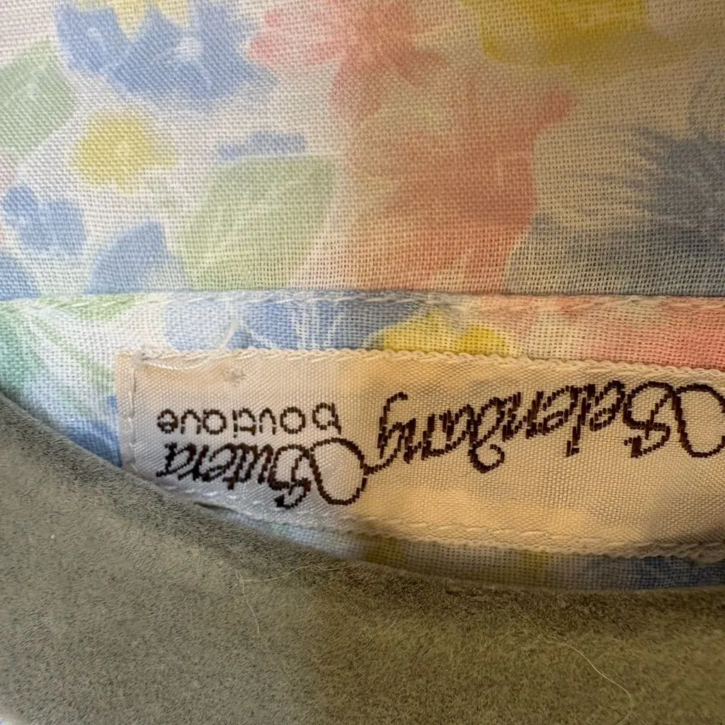 Vintage Pastel Floral Button - Image 4