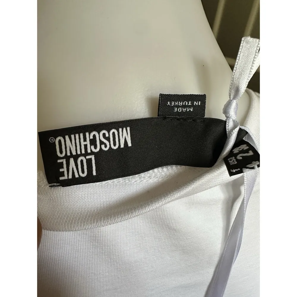 Love Moschino White Graphic Tee Et Voila Hand Print T-Shirt Size 2/38 NWT - Image 6