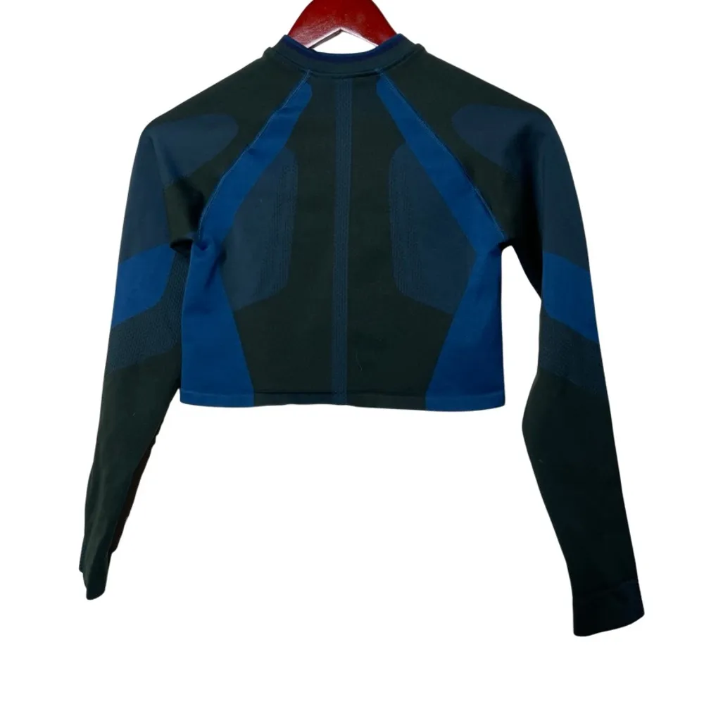 LNDR Women's Khaki Petrol All Seasons Crop Long Sleeve Top sz S/M - Image 3