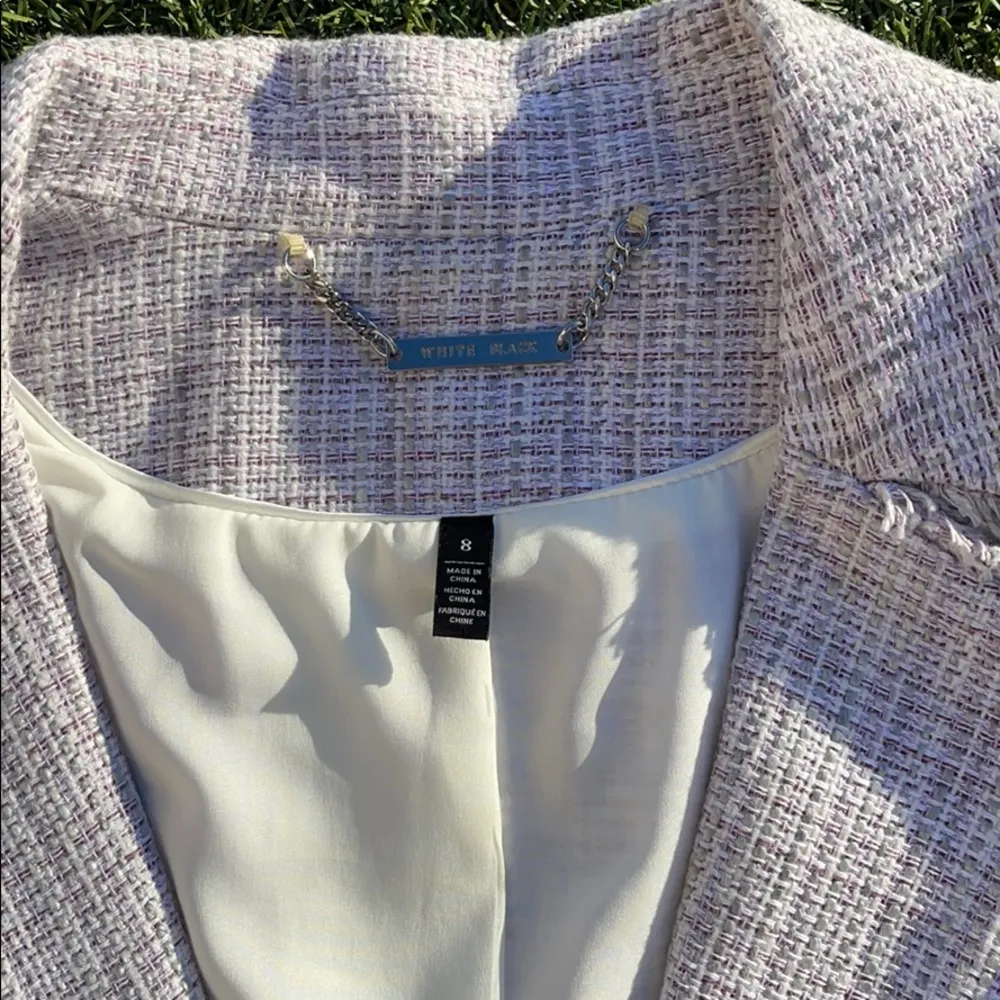White House | Black Market Adorable and fancy tweed purple/white/grey jacket - Image 2