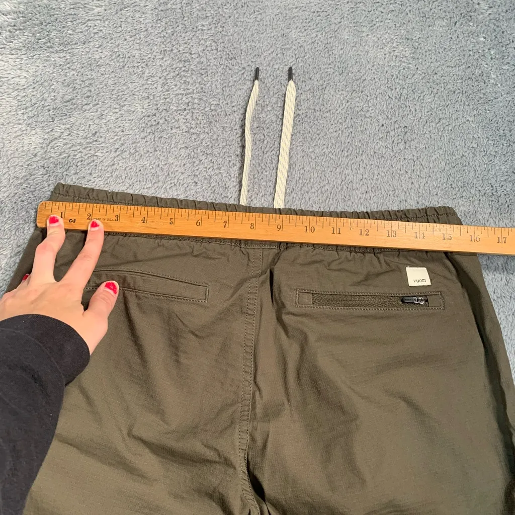 Vuori  ripstop Pants small - Image 9