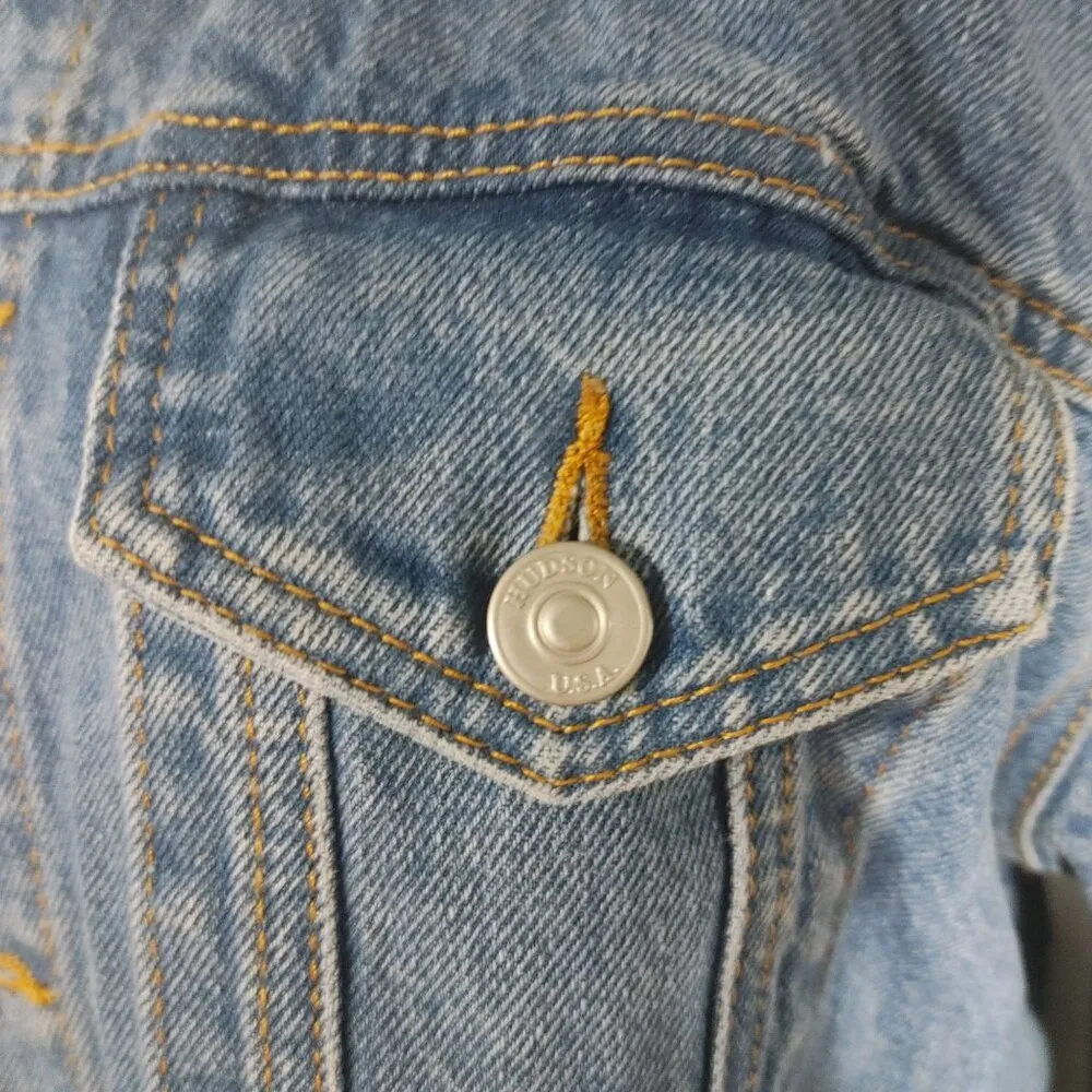 Jean Jacket Hudson Light Blue Denim Large XL Button Closure Dual Chest Pockets - Image 6