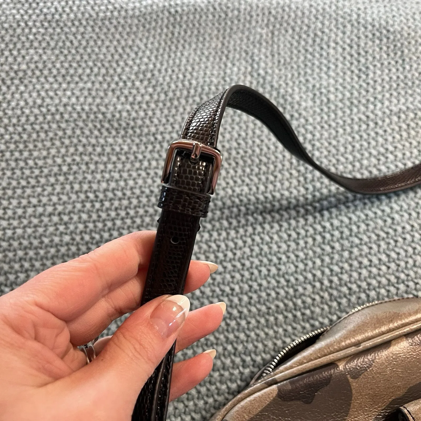 G.I.L.I Camo Print Leather Purse With Wallet Insert EUC - Image 4