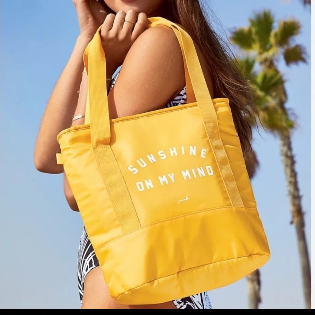 NWT Victoria's Secret Pink Yellow Cooler Tote in Banana Sunshine on my Mind. - Image 2