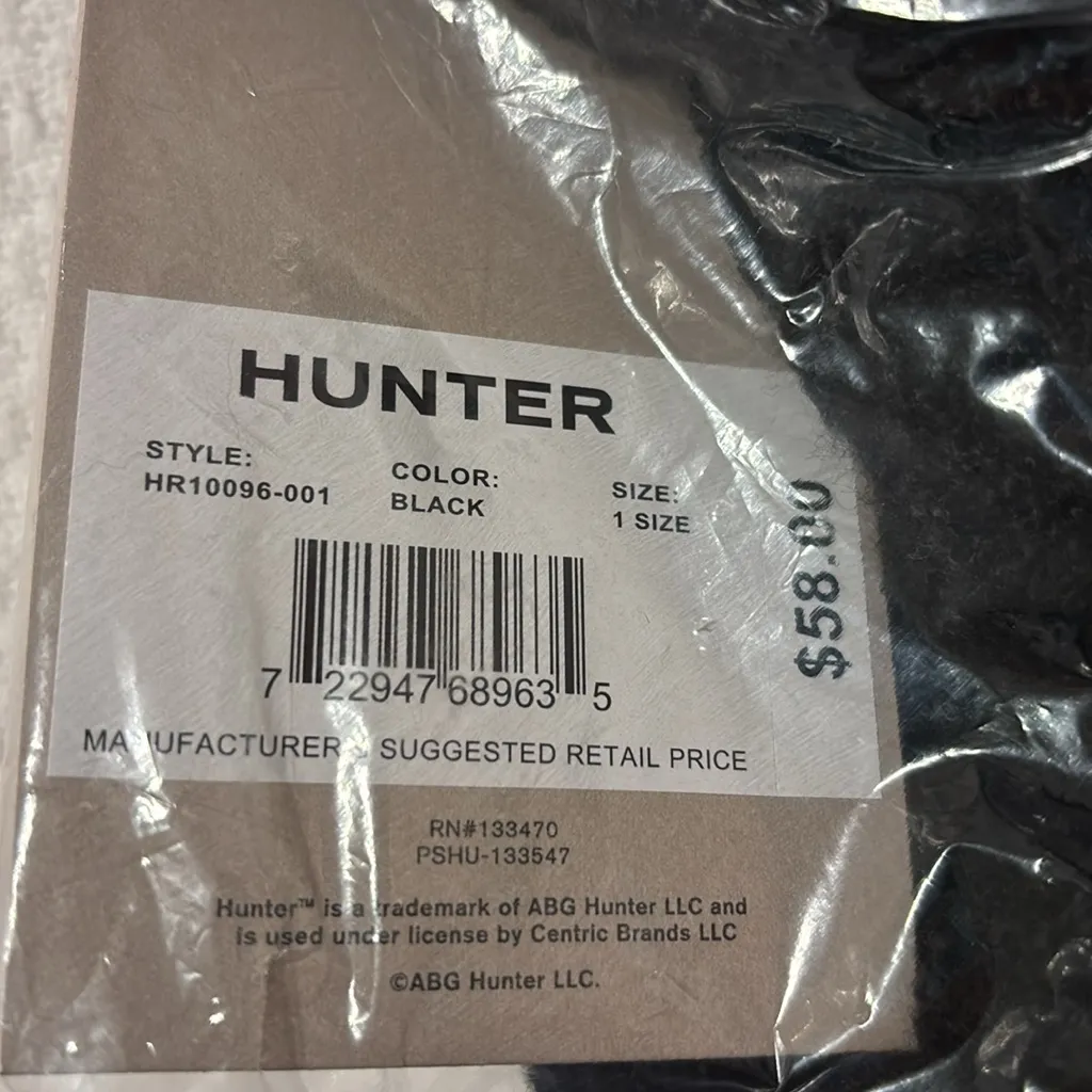 Hunter Tonal Patch‎ Beanie Black New with tag - Image 5