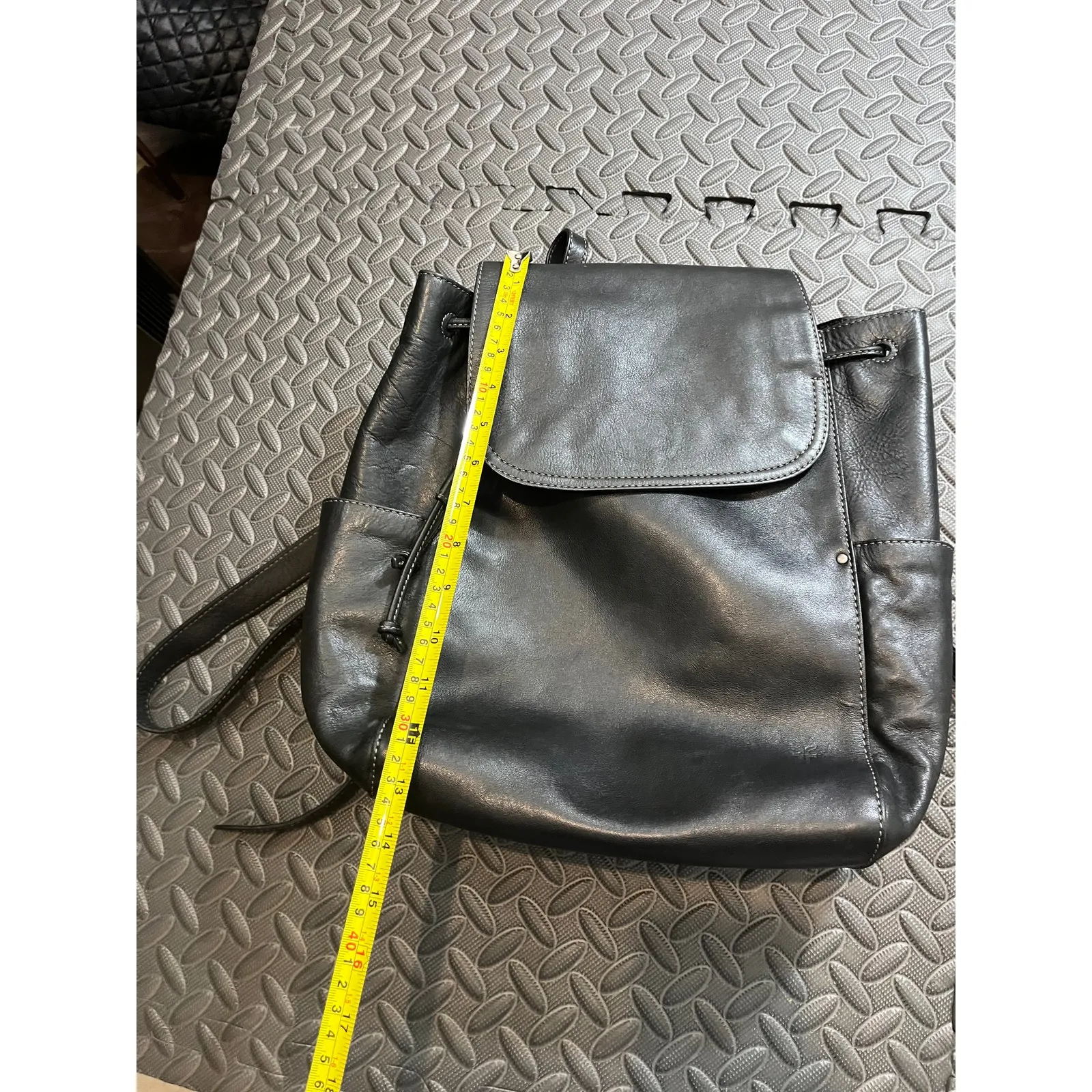 Frye Olivia Leather‎ Backpack Large Black Bag Purse - Image 14