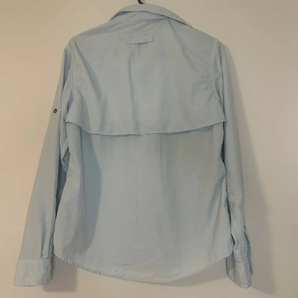 L.L. Bean Blue Women’s S Quick Dry Fishing Hiking Outdoors Shirt with Pockets - Image 2
