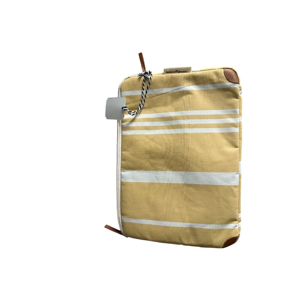 BUSINESS & PLEASURE Yellow Striped Padded Laptop Sleeve Case NEW NWT - Image 2