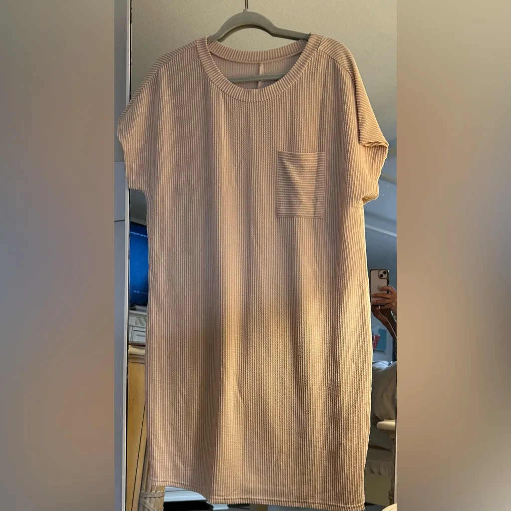 NEW Tan Ribbed Tshirt Shift Dress L Size L - Image 4