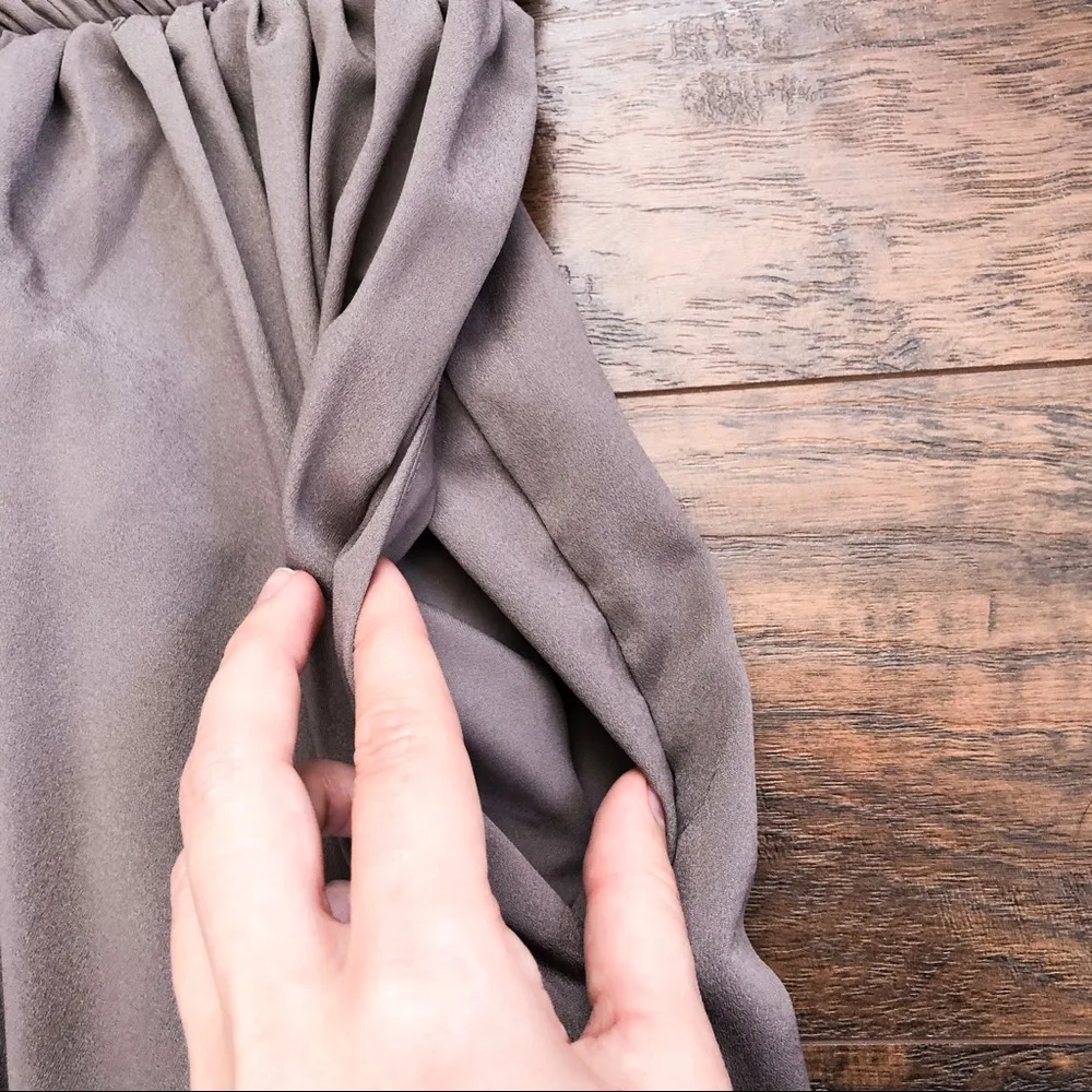 Banana Republic • strappy crossover vee dress taupe chiffon spaghetti surplice - Image 7