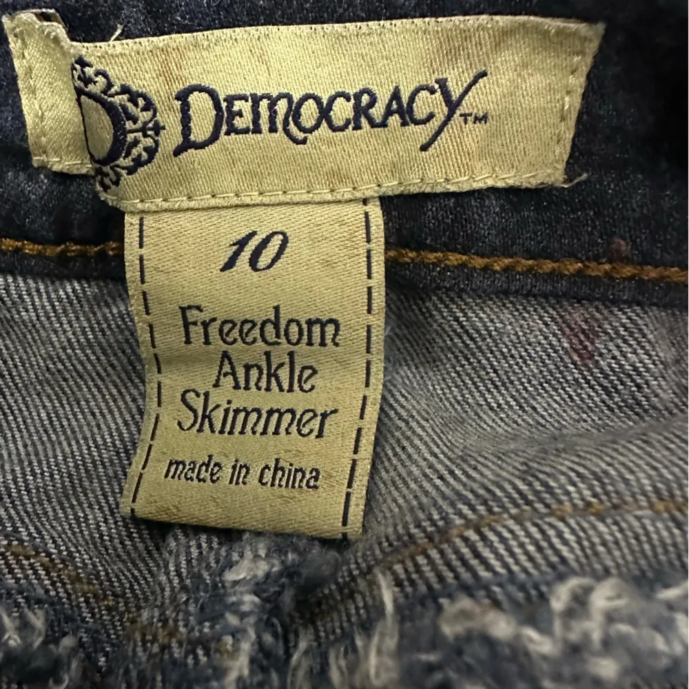 Democracy Freedom Ankle Skimmer Dark Wash Denim Raw Hem Blue Jeans Womens 10 - Image 10