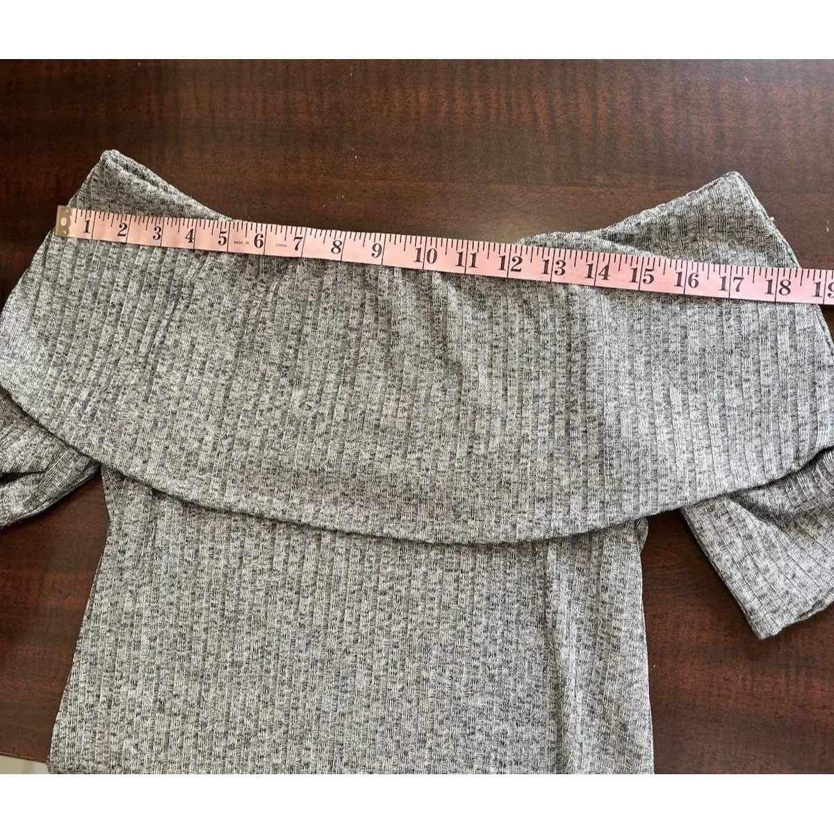 Juicy Couture Women’s Large Off The Shoulder Top Y2K Trendy Shirts Grey Stretch - Image 5