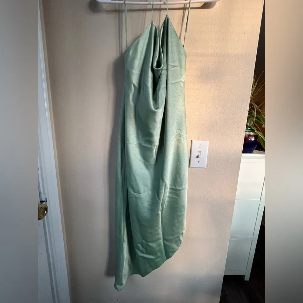 Alice + Olivia Harmony Drapey Asymmetrical Midi Dress - Image 2