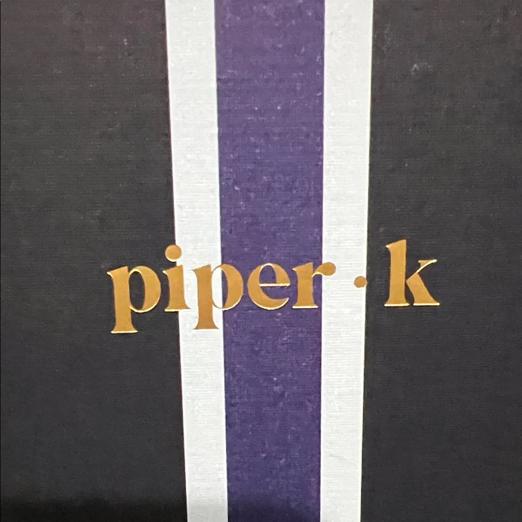 Piper K | Natural Shell Dangle Earrings White - Image 2