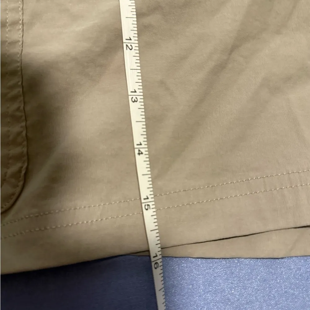 Eddie Bauer Tan Cargo Shorts Relaxed Fit - Image 4