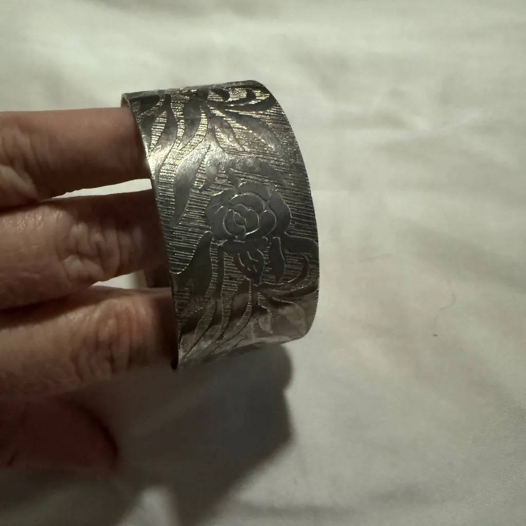 Floral Engraved Silver Cuff Bracelet Size 6 - Image 2