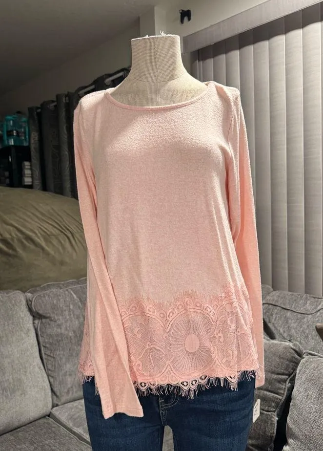 Francesca's Collections Soft Pink Knit Top - Image 13