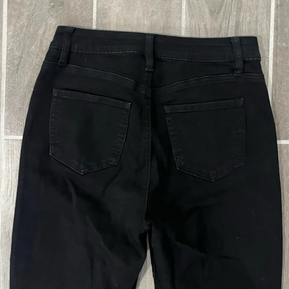 YMI Women's Black Flared Raw Hem Jeans - Image 6