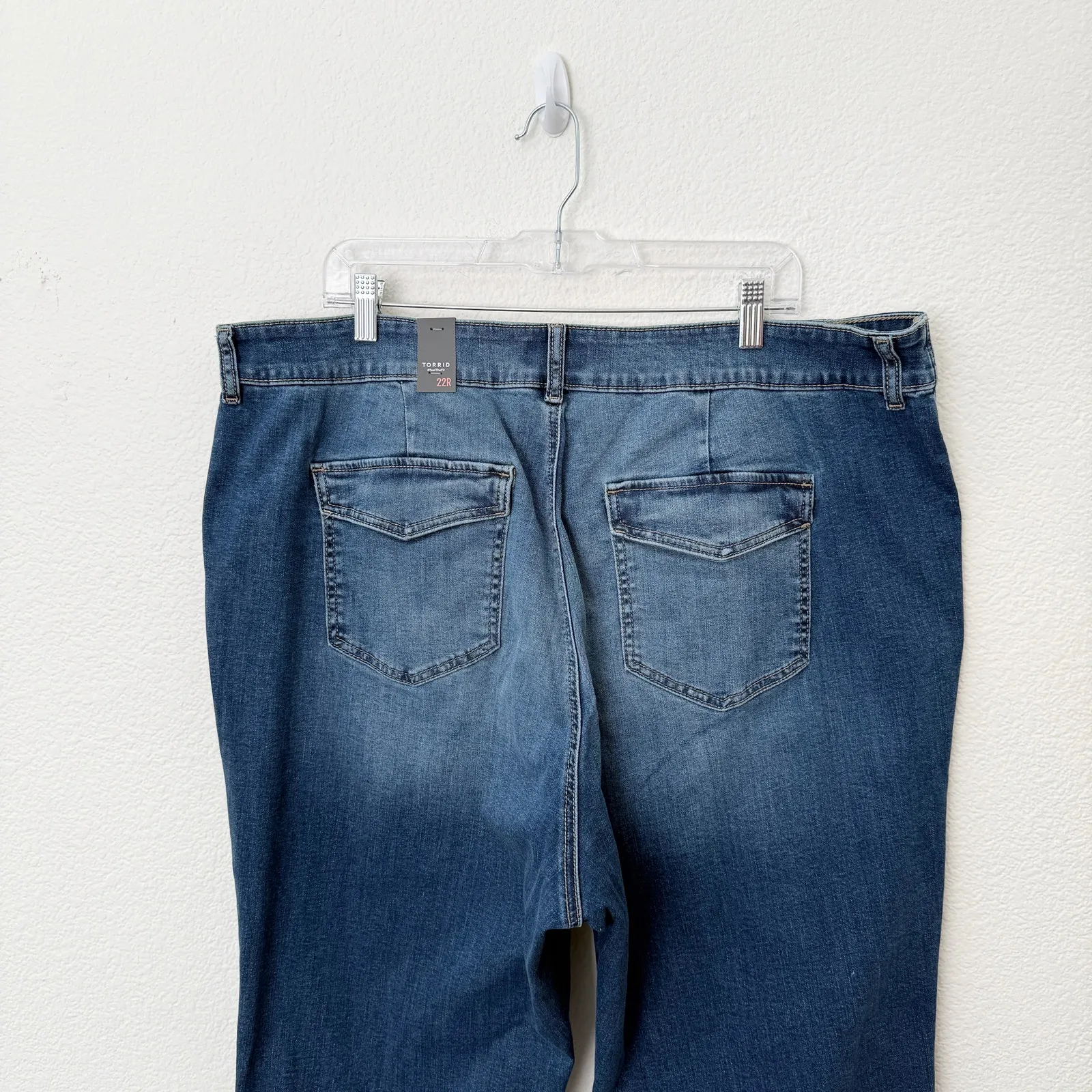 [Torrid] Dark Wash Mid Rise Jogger Super Stretch Jeans Relaxed Fit NWT Size 22 - Image 5