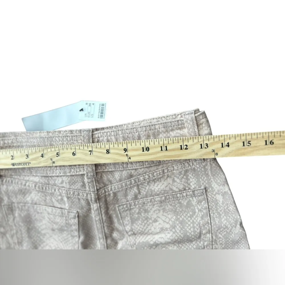 Topshop‎ Women's Size 4 Beige Animal Print Belted Mini Skirt - Image 9