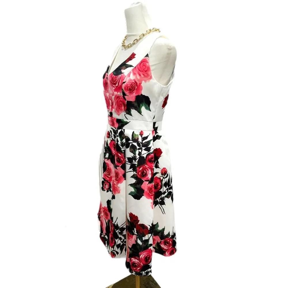 Liza Luxe Modcloth Garden Party Dress Sleeveless Fit Flare V Neck Women’s Sz M - Image 4