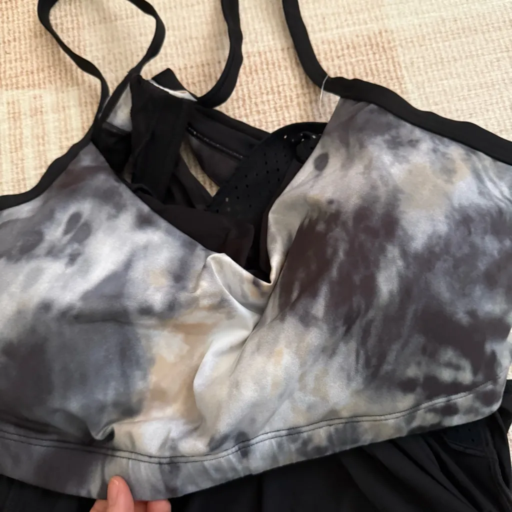 NIKE Women's Multicolor Print V-Back Tankini Plus Size 2X NESSE963-001 NWOT - Image 2