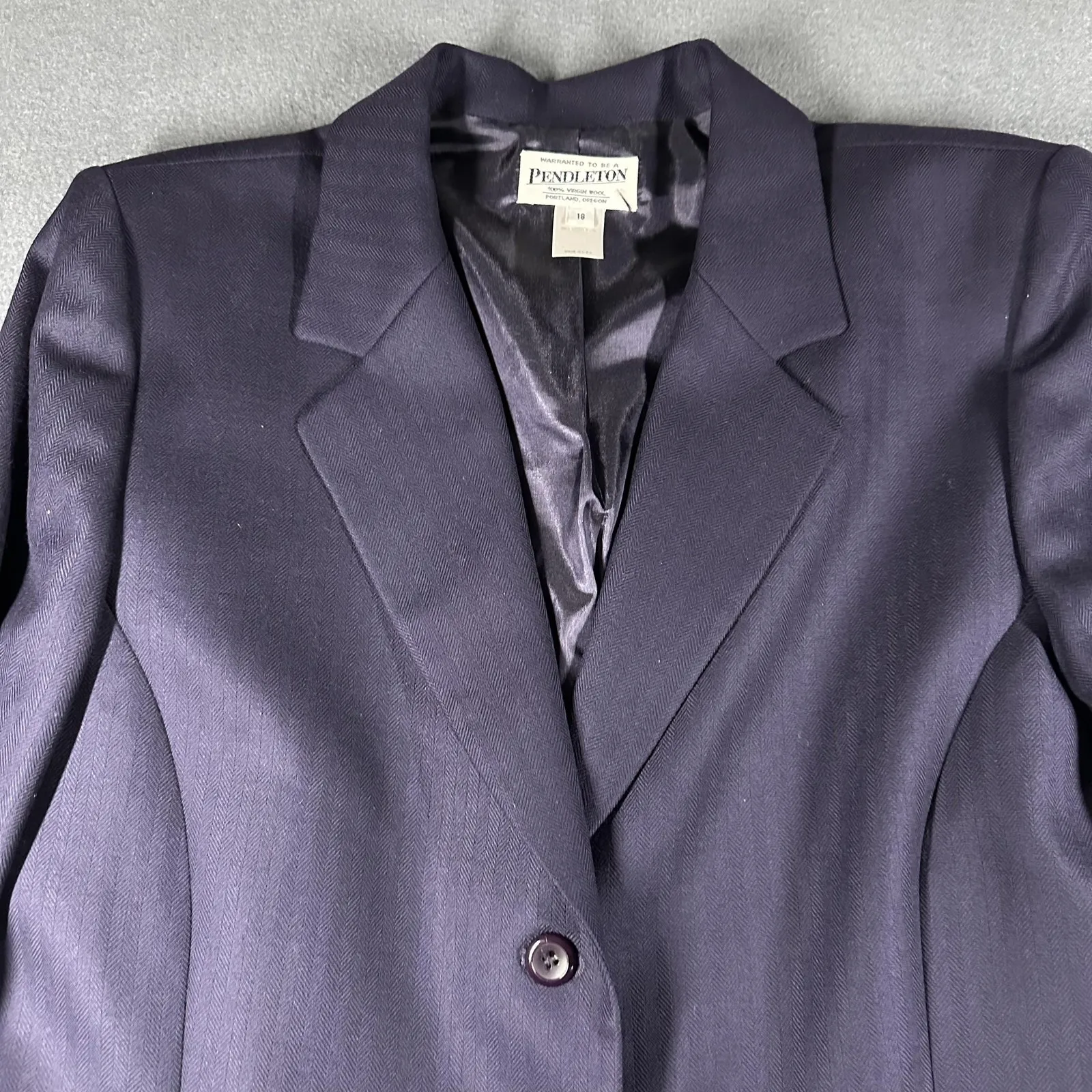 Pendleton Blazer Womens 18 Navy 100% Virgin Wool Herringbone Lined Made in USA - Image 3