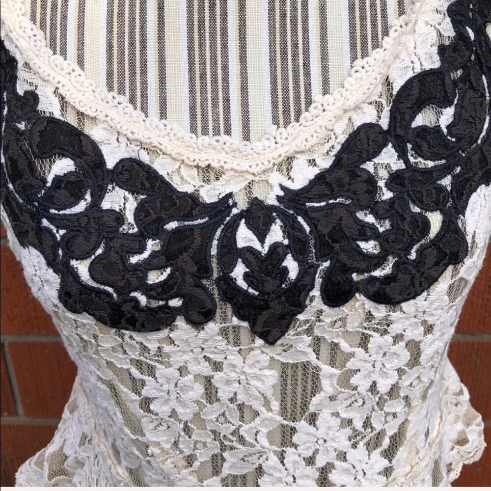 Free People Womens XS Victorian cream lace embroidered short sleeve peplum top - Image 4