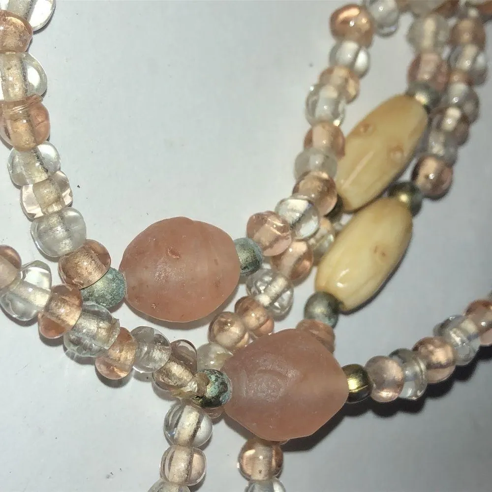 Vintage Transparent Pale Pink & Carved Beaded Boho Necklace - Image 5