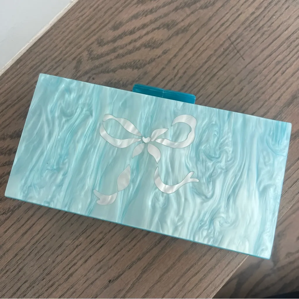 Anthropologie x Rae Of Light Acrylic Bow Clutch Box Bag in Blue and White - Image 2